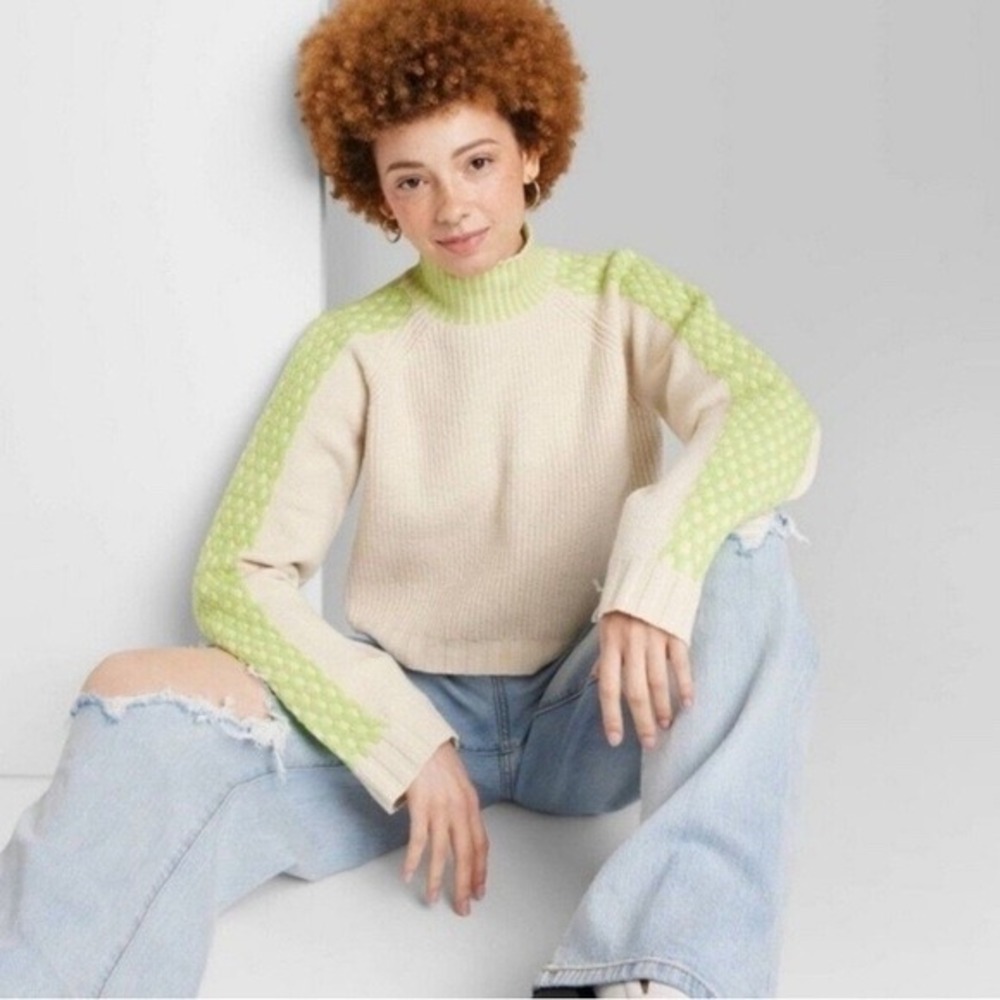 NWT Wild Fable Women XS Cropped Mock Neck Sweater‎ Cream Neon Green Geometric